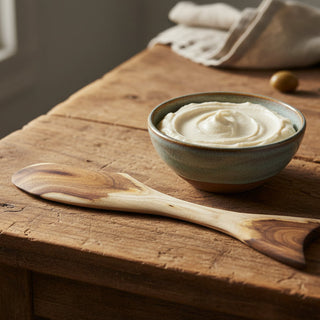 Island Ivory (Francois Lavigne) - Scotchbroom Spreader - Fish Tail