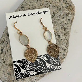 Alasha Lantinga - Earrings - "Isabella" with Bezel Ceylon Moonstone - Alasha Lantinga - Jewellery - McMillan Arts Centre & MAC Box Office